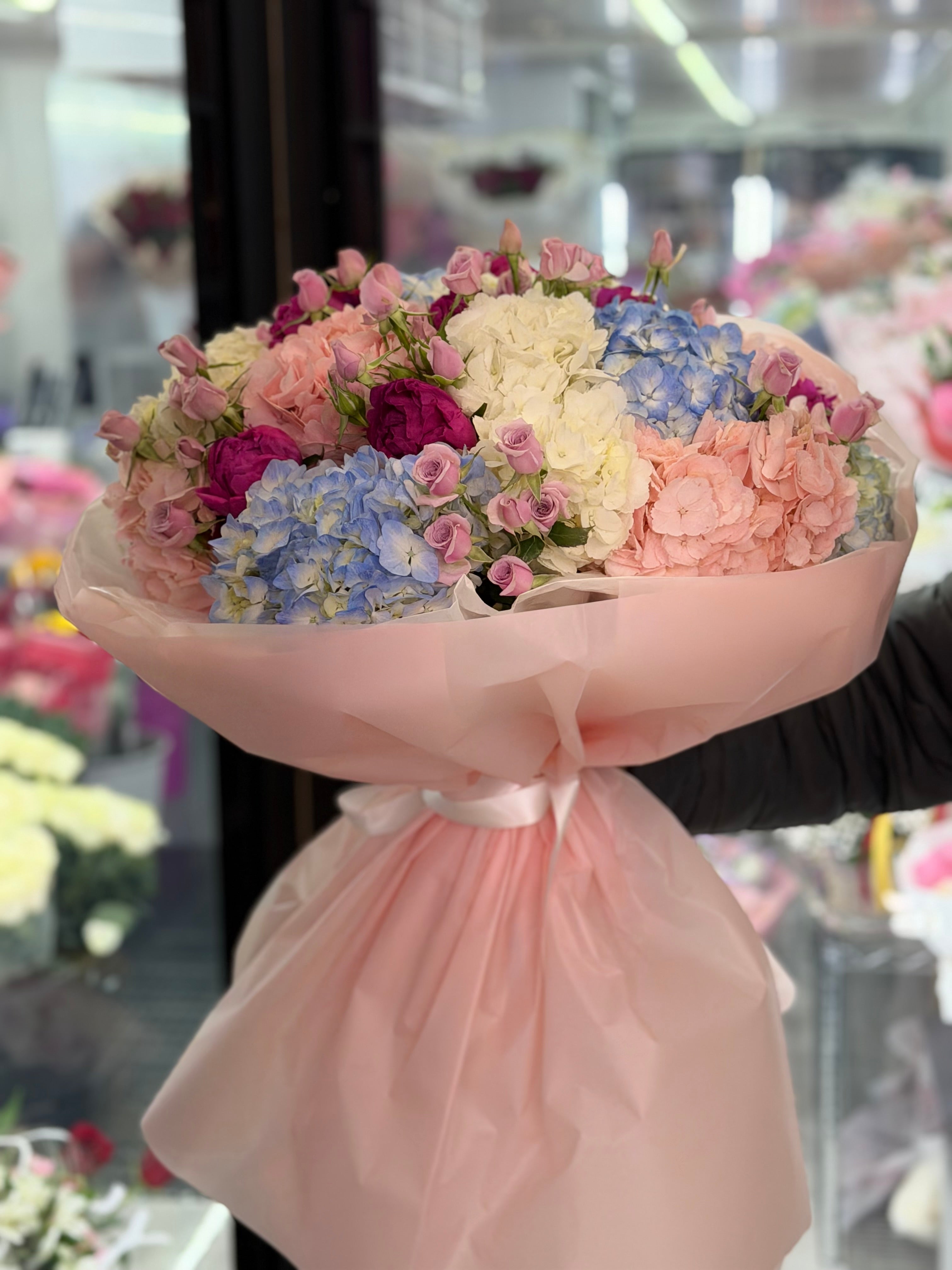 Flower Box “Blush Bloom Box” - roses, ranunculuses, delphiniums